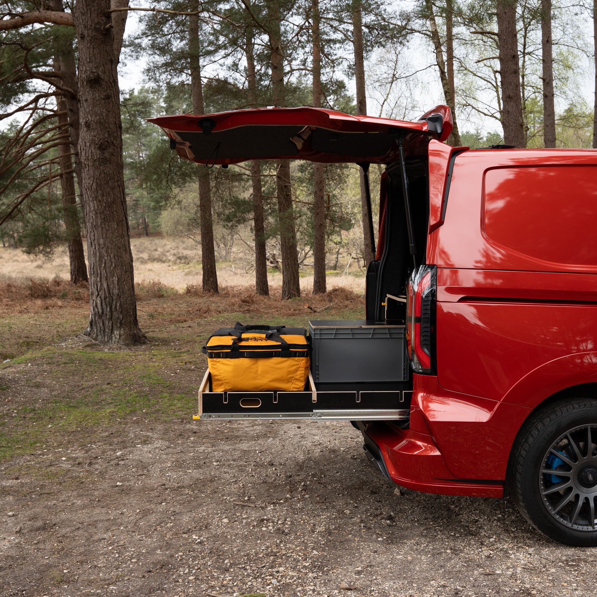 KombiBuilt Modular Van Drawer System – VW T7 &amp; Ford Transit Custom (2024+)