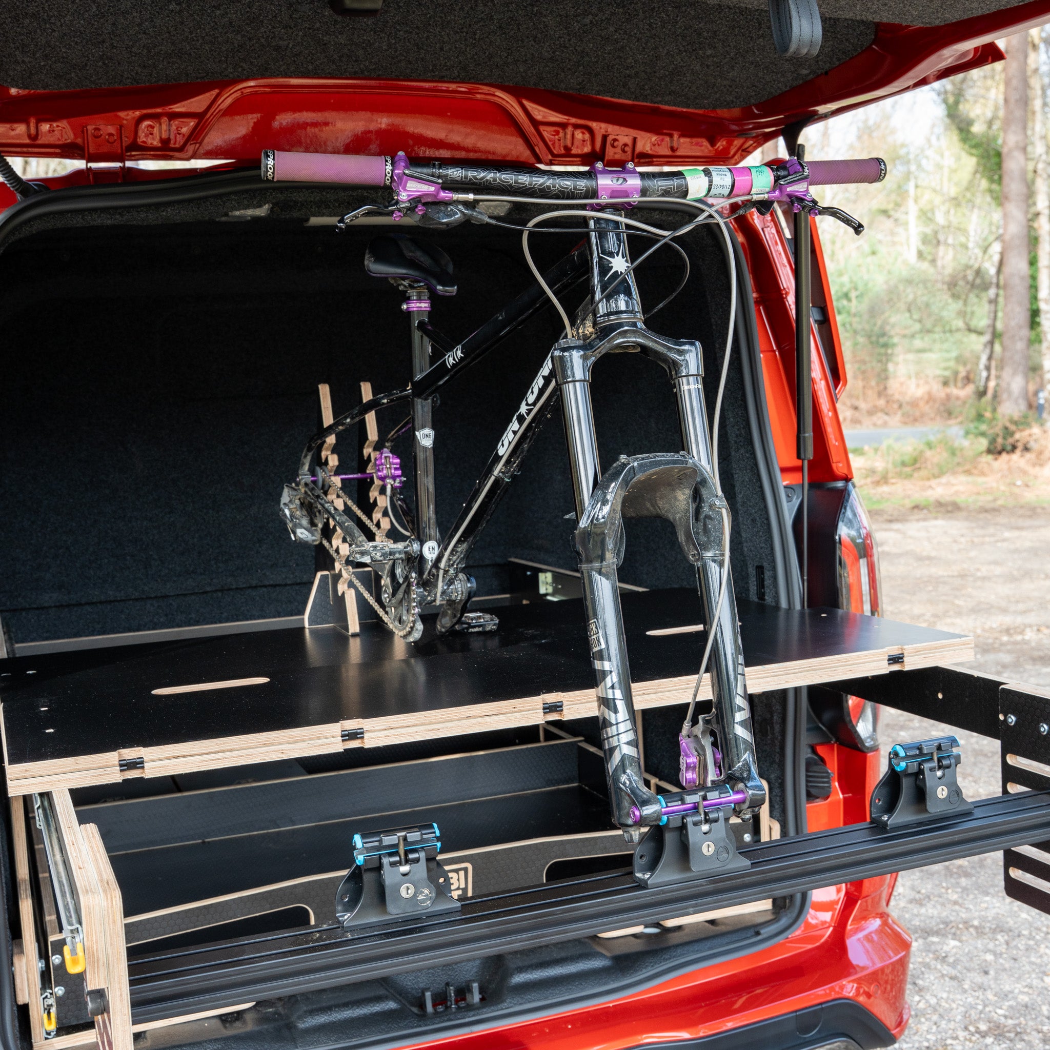 KombiBuilt Modular Van Drawer System – VW T7 &amp; Ford Transit Custom (2024+)
